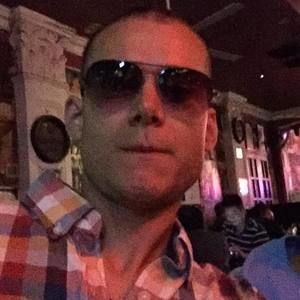 Meet your Posher, Jason